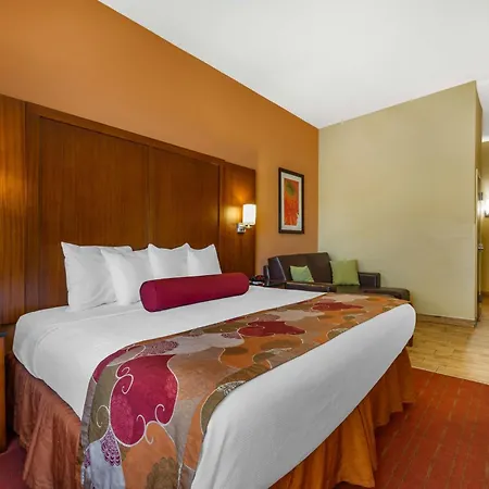 Best Western Plus Georgetown Corporate Center Hotel Exterior photo