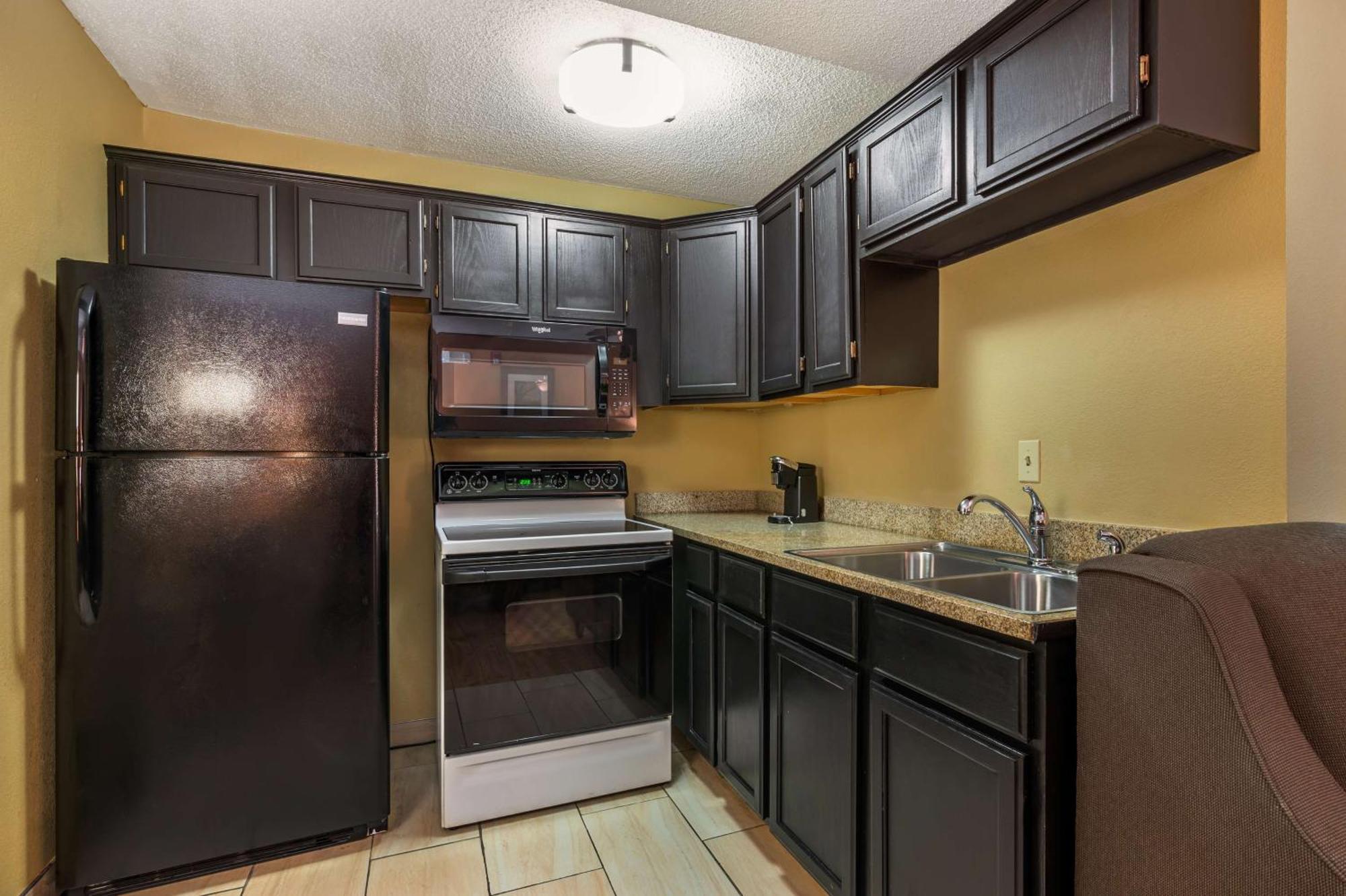 Best Western Plus Corporate Center Hotel Georgetown